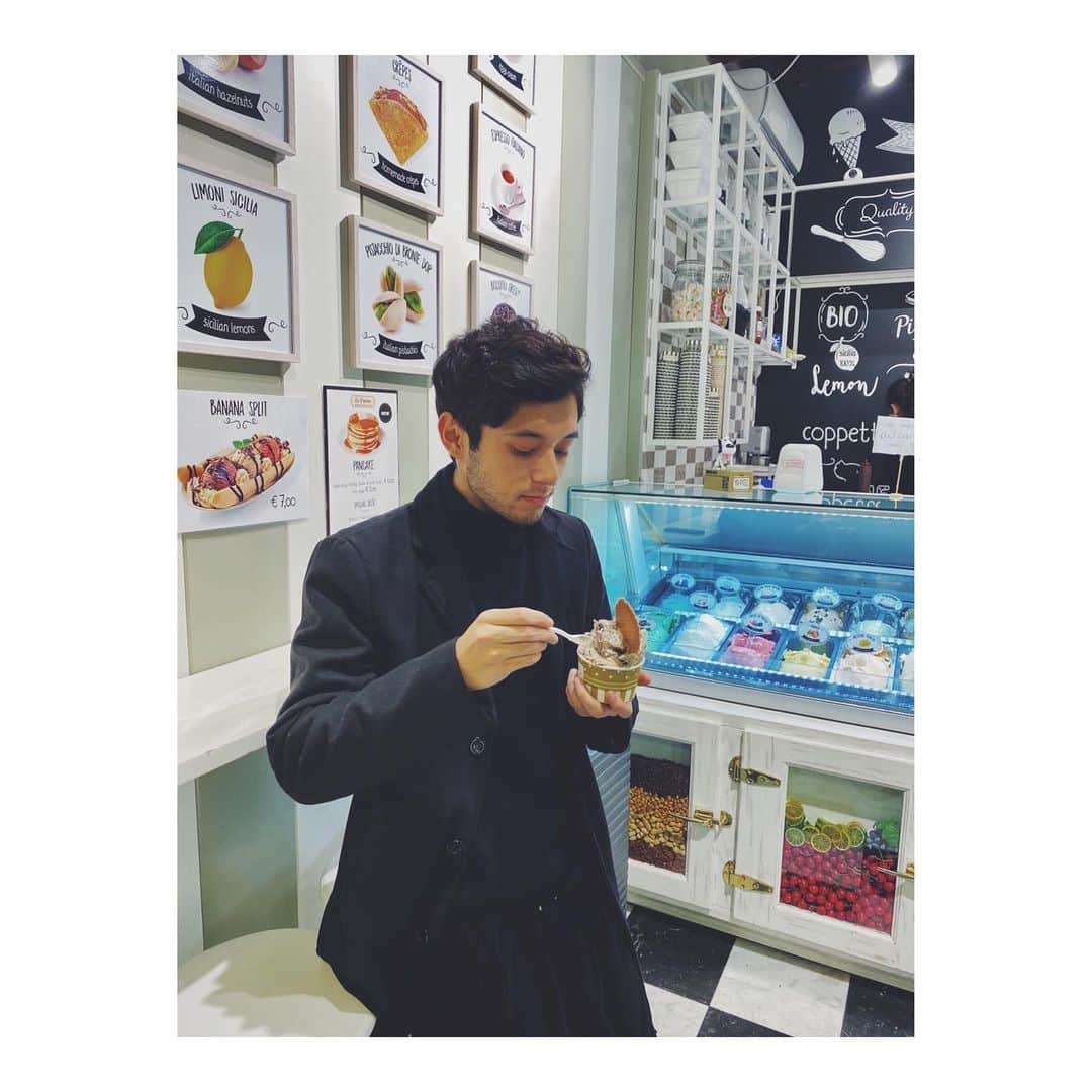長田翔恩のインスタグラム：「last gelato in Rome」
