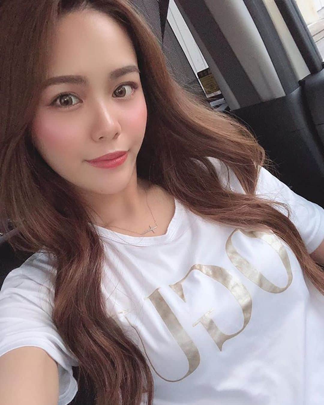 神出鬼没の【キャバ図鑑】のグルメインスタ