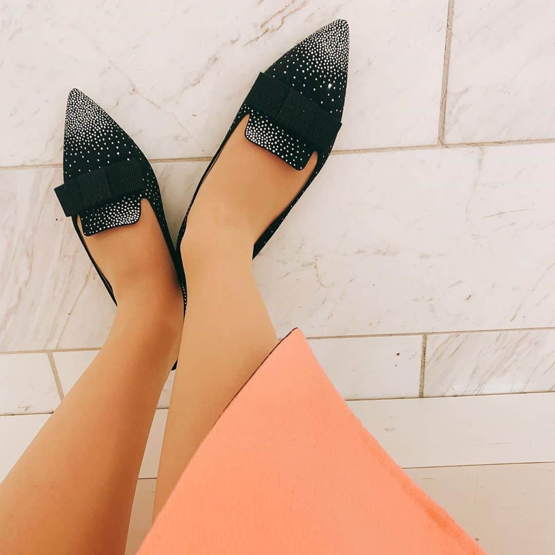 舞香さんのインスタグラム写真 - (舞香Instagram)「#新しい靴  #キラキラ  @jimmychoo #ジミーチュウ」1月3日 20時46分 - maika.mahou