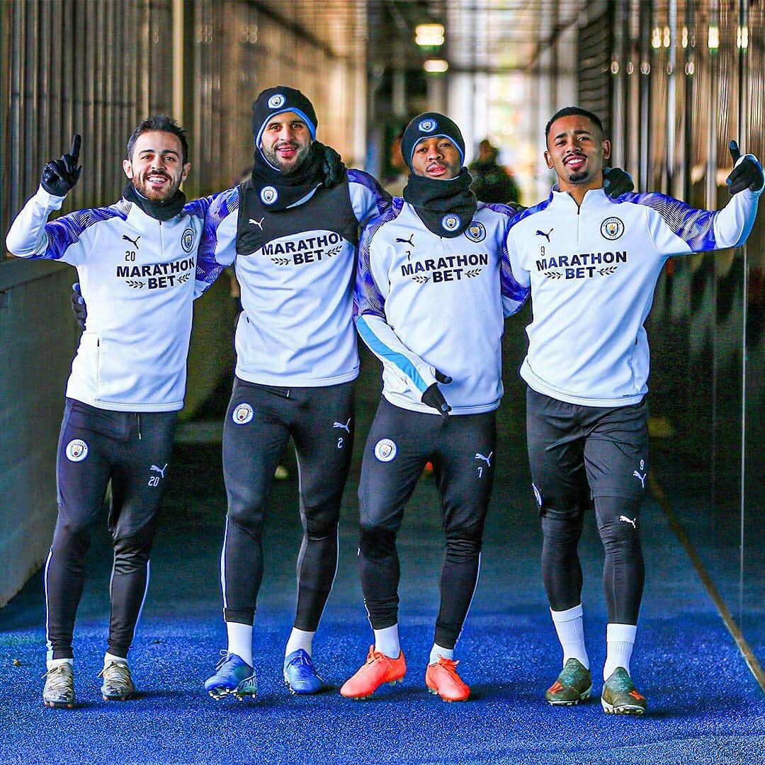 カイル・ウォーカーさんのインスタグラム写真 - (カイル・ウォーカーInstagram)「Always look after your mates. 🤝 Looking forward to the FA Cup being back this weekend and people taking a minute to talk about mental health as part of the #EveryMindMatters initiative」1月4日 6時26分 - kylewalker2