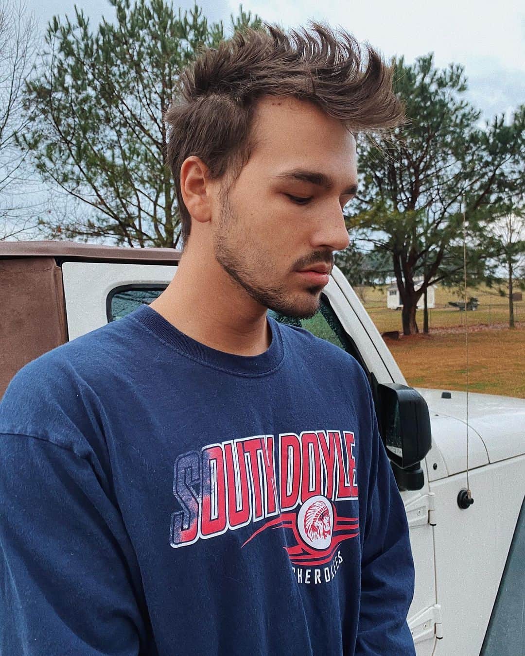 ジェイコブ・ホワイトサイズのインスタグラム：「I WOKE UP WITH A PERFECT MOHAWK WTF 2020 IS MY YEAR DOUBLE TAP FOR GOOD LUCK」