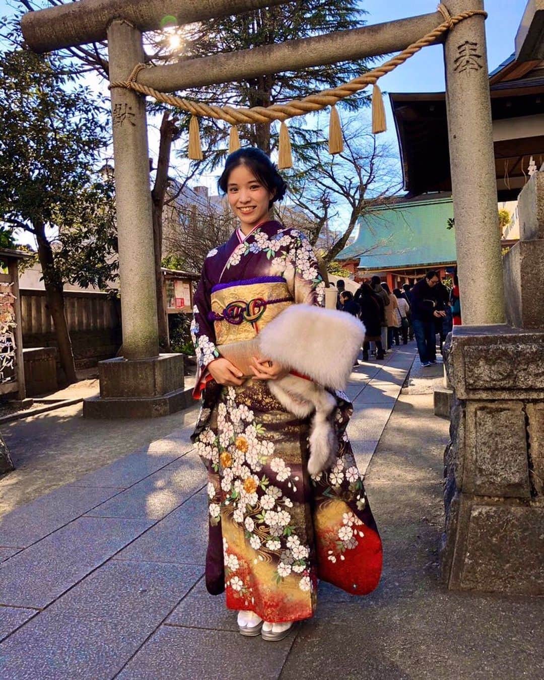仮谷せいらのインスタグラム：「お着物着せていただきました👘💕 どうかな…似合ってますか？？ #成人式ですかって聞かれた笑」