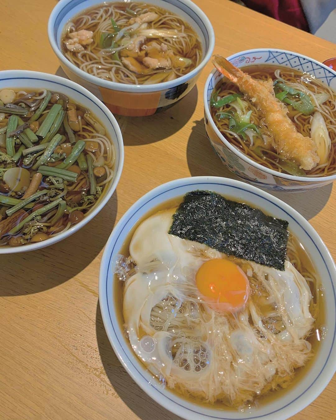 山田悠希さんのインスタグラム写真 - (山田悠希Instagram)「🍜 * おばあちゃんとよく行くお蕎麦屋さん☺️ * #札幌#札幌グルメ #蕎麦#東屋寿楽 #円山公園#円山公園駅」1月3日 23時53分 - yukiyuki57