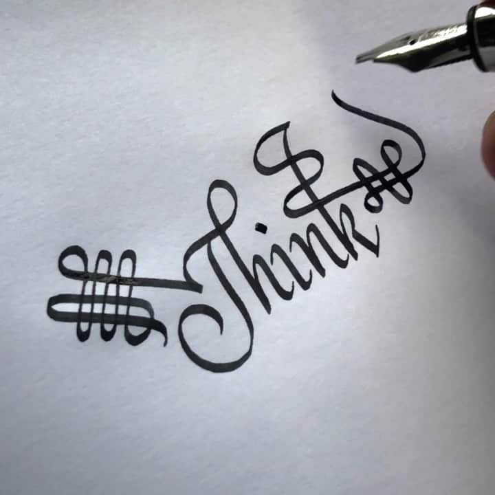Seb Lesterのインスタグラム：「Think ✍️🤨 #unconventional #calligraphy #flourishingondrugs」