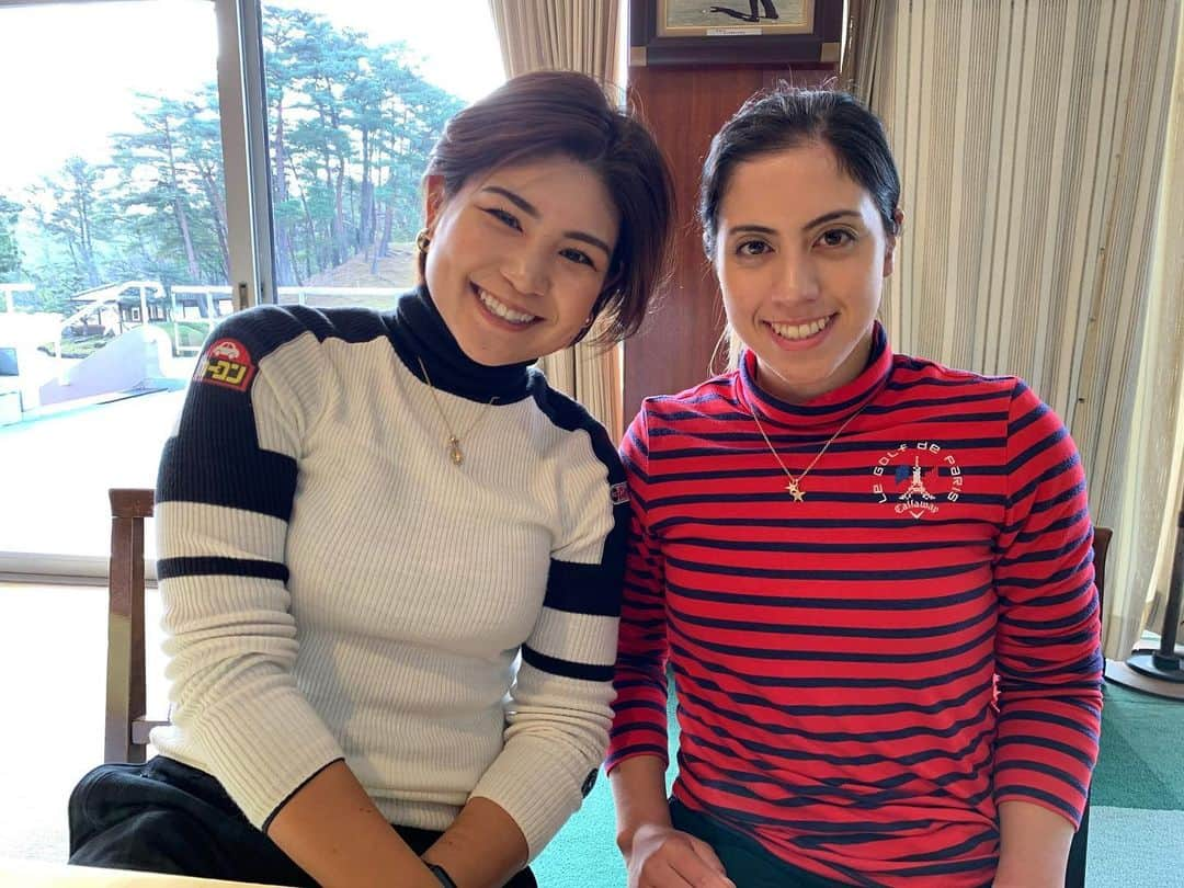 倉田珠里亜さんのインスタグラム写真 - (倉田珠里亜Instagram)「. 2020年初打ち⛳️はスタイと回りました🤣 めっちゃ喋った😂❣️ #2020 #初打ち」1月3日 23時51分 - julia.kurata