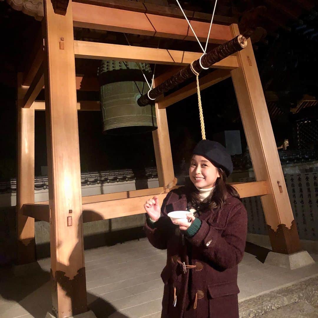 美甘子さんのインスタグラム写真 - (美甘子Instagram)「インスタに載せていたと思っていたら載せていなかった。 大晦日は教善寺でお勤めし、おでん🍢をいただいて、そのまま大山祇神社へ初詣。令和二年一月一日の御朱印は混雑を懸念して、書き置きしかありませんでしたが、無事いただけました。 #教善寺 #大山祇神社」1月4日 1時25分 - rekish_mikako
