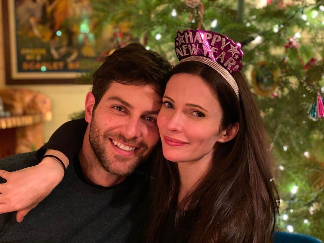 ビッツィー・トゥロックのインスタグラム：「Montana New Year 🏔🎉」