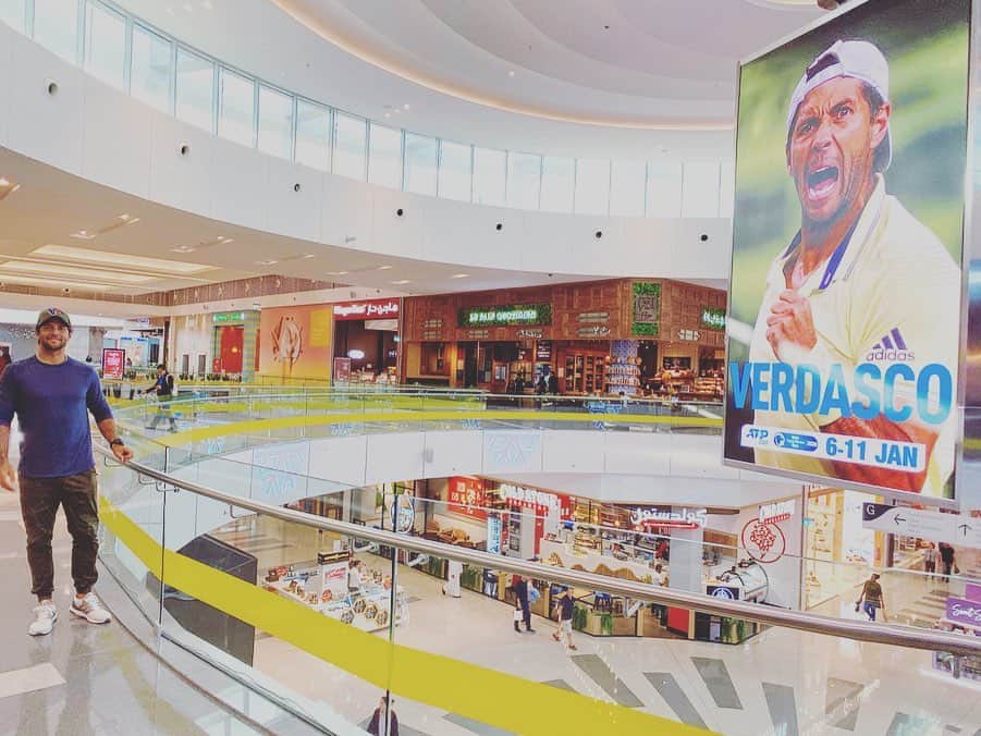 フェルナンド・ベルダスコのインスタグラム：「So happy to be walking around #festivalcitymalldoha and seeing myself around promoting @qatartennis !! One of the most special tournaments of the year for me being able to play at home 💪🏽🎾🤟🏽 #qatar #doha #tennis #motivation #home」
