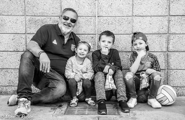 のインスタグラム：「Always great having Vovo 🏡 thanks @thruminetteslens for taking the best photos ever! Happy new year」