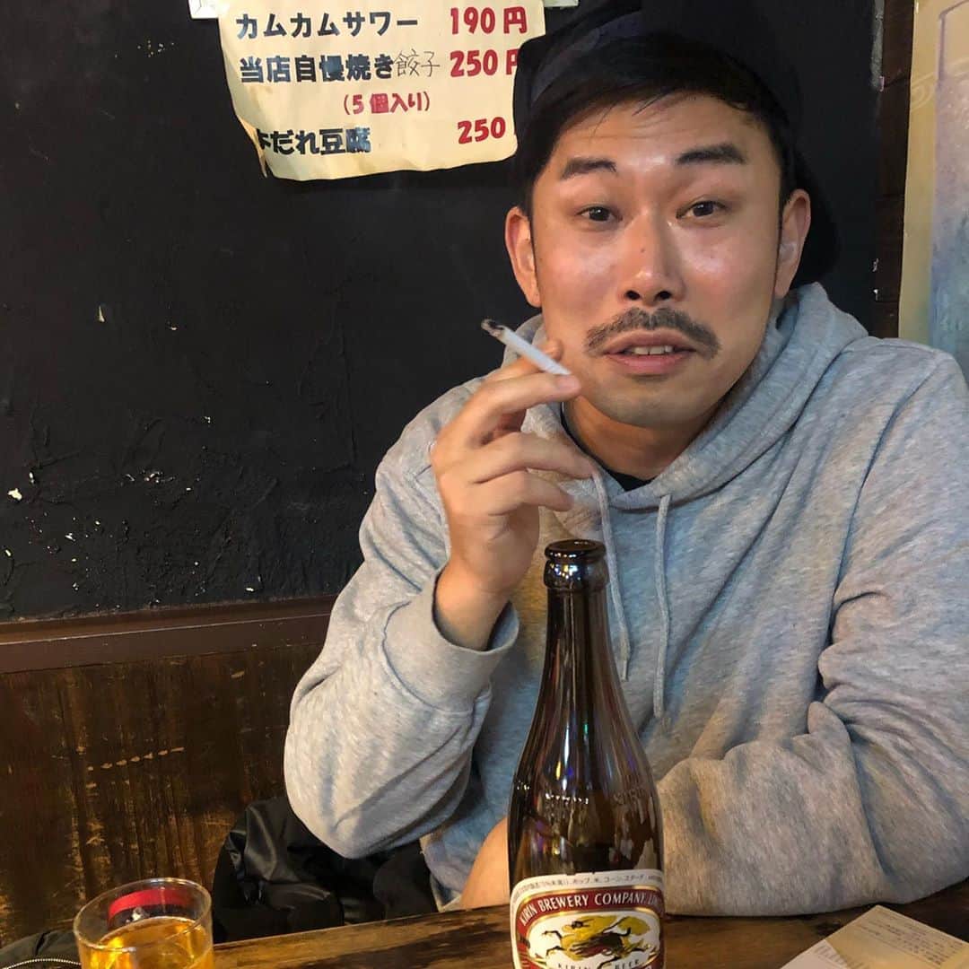 のインスタグラム：「お正月の思ひ出。  ちゅーちゅー🐭  #世捨て人 #ビッグマン #居酒屋経営」