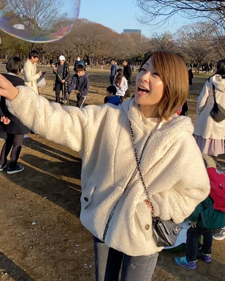 相川友希のインスタグラム：「明けましておめでとうございます。 本日から仕事始め♡ 群馬県、栃木県を巡ってます！ 今年もよろしくお願いします。 今まで出会えた皆さまにとって素晴らしく最高な年でありますように。 今年2020年は東京オリンピック開催でわくわくすることが沢山あるかな♡ #年女　#子年　#厄年　#好きなことを好きなように #素直な自分で　#いつもより少しで良いからがんばる日々　#笑顔　#実りある年に  #しゃぼん玉」