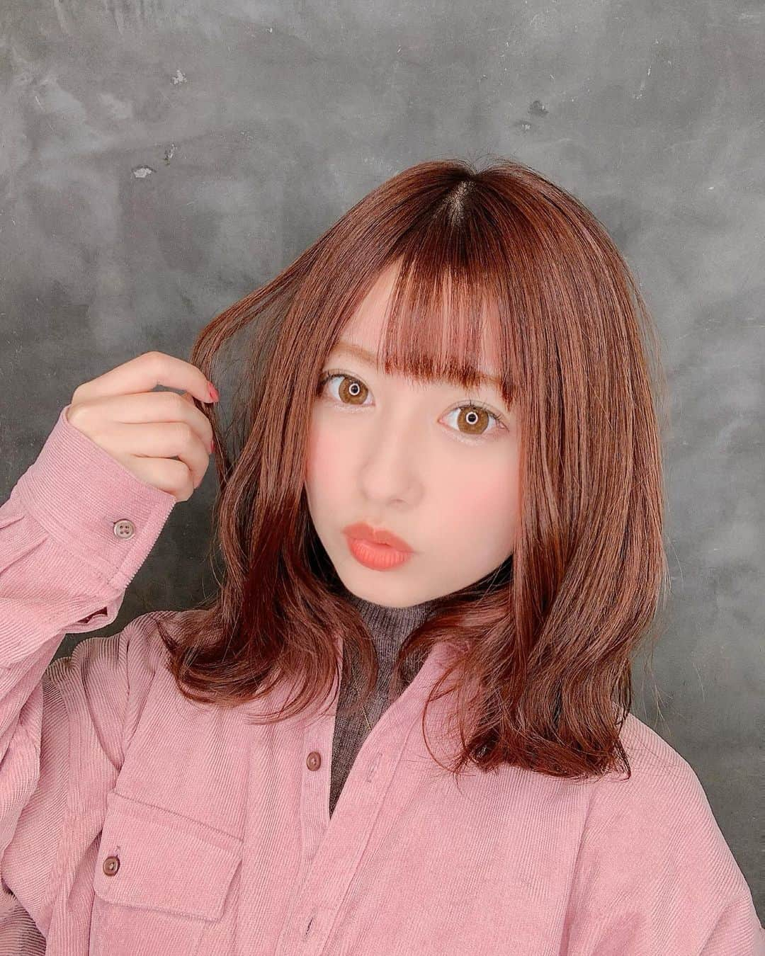 成瀬心美さんのインスタグラム写真 - (成瀬心美Instagram)「💇‍♀️ . . RISELはじめ！ . . #今年も #ずーっと #お世話になります #hairsalon #haircolor #hairstyle」1月4日 16時47分 - coco3ndazo