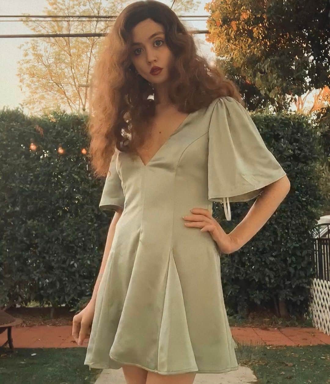 アリソン・ハーバードのインスタグラム：「❤️ @revolve | @loversfriendsla」