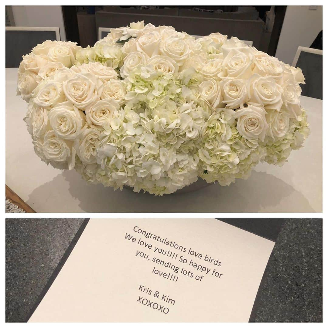 キャシー・グリフィンさんのインスタグラム写真 - (キャシー・グリフィンInstagram)「I don’t want to use the term blackmail, but @krisjenner and @kimkardashian have to send me these flowers everyday for a year, for some reason...」1月4日 11時03分 - kathygriffin