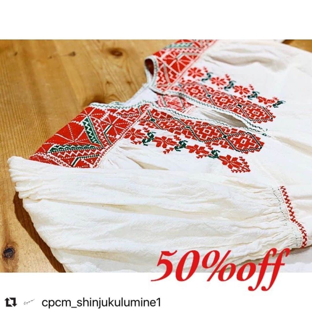 CPCMのインスタグラム：「#Repost @cpcm_shinjukulumine1 with @make_repost ・・・ . Vintage wear 素敵なヴィンテージウェア多数50%offです。 全て1点物になっております。  #民族衣装 #ヴィンテージ #vintagefashion  #ルーマニア刺繍  #刺繍 #ブラウス #レディース #レディースファッション  #レディースコーデ  #cpcm_shinjukulumine1  #新宿ルミネ #新宿」