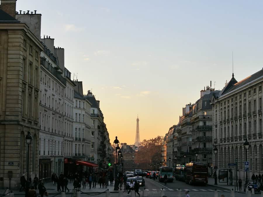 かにゃさんのインスタグラム写真 - (かにゃInstagram)「Sunset見ると幸せな気持ちになる❤️ はぁ美しい…🥺✨ . . . #paris #france #france🇫🇷 #🇫🇷 #europa #europatrip #travel #travelphotography #travelgram #traveling #travelling #travelblogger #traveltheworld #travelingram #instatravel #instatraveling #ヨーロッパ #ヨーロッパ旅行 #旅行 #旅 #旅行好き #旅行大好き #旅行好きな人と繋がりたい #旅好きな人と繋がりたい #旅好きと繋がりたい #旅行好きと繋がりたい #パリ #パリ旅行 #フランス #フランス旅行」1月4日 12時02分 - kanya_435