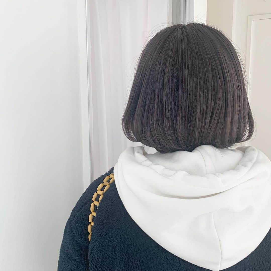 NANA HOSOYAさんのインスタグラム写真 - (NANA HOSOYAInstagram)「2020年初来店はえりかさんでした〜😊before after✨✨ 今年もよろしくお願いします♡」1月4日 12時28分 - nana_hair_tokyo