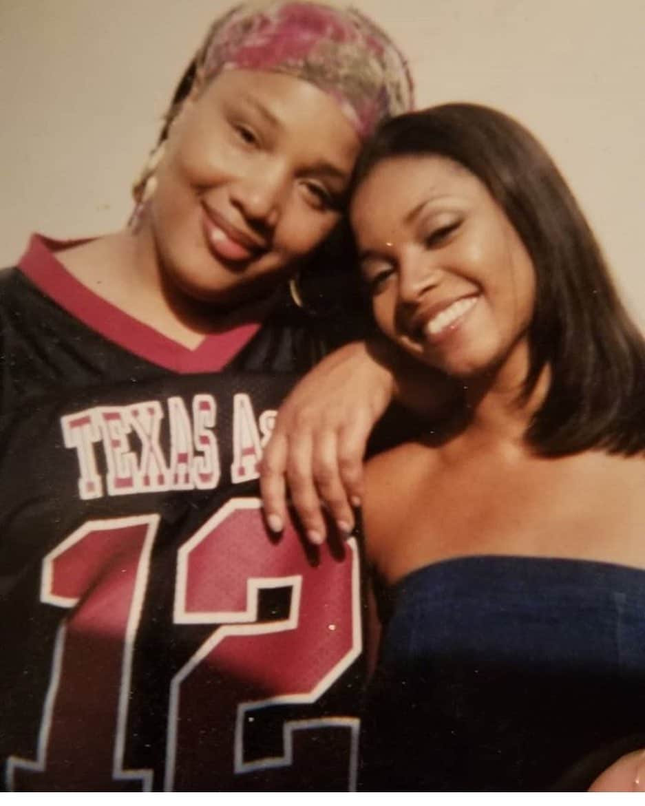 タマラ・ジョーンズさんのインスタグラム写真 - (タマラ・ジョーンズInstagram)「#FBF ....I had to repost this from @theladyofrage_  #NextFriday #BabyD #D’wana  sisters for life ... @icecube  #FridayTrilogies 🙌🏽🙌🏽🙌🏽🙌🏽🙌🏽🙌🏽🙌🏽🙌🏽🙌🏽🙌🏽🙌🏽」1月4日 13時42分 - tamjones1