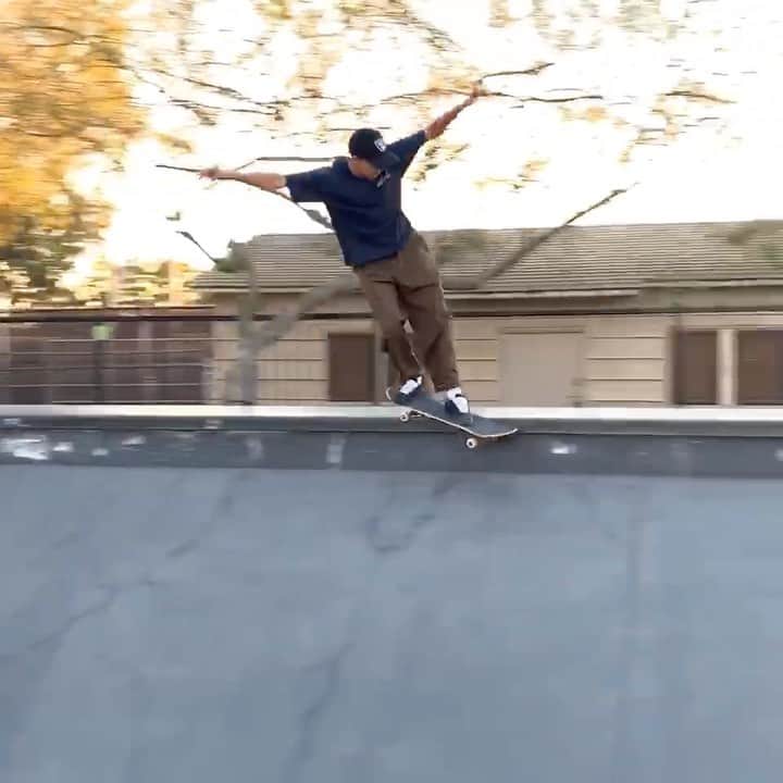 スラッシャーのインスタグラム：「👉🏽 @louielopez got it like that 😍✨ Filmed by @anttravis」