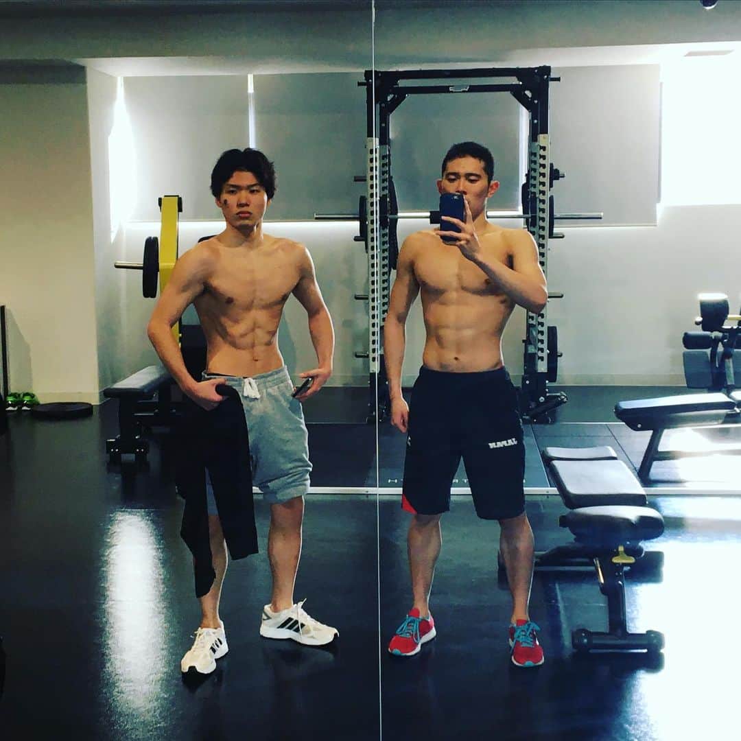 井狩裕貴のインスタグラム：「メイン練習からのウエイト🏊‍♂️🏋️ ここ最近水中も陸上もいいトレーニングが積めてる。まだまだ強くなれる💪  #勝たなおもろない #ROADTO #TOKYO2020」