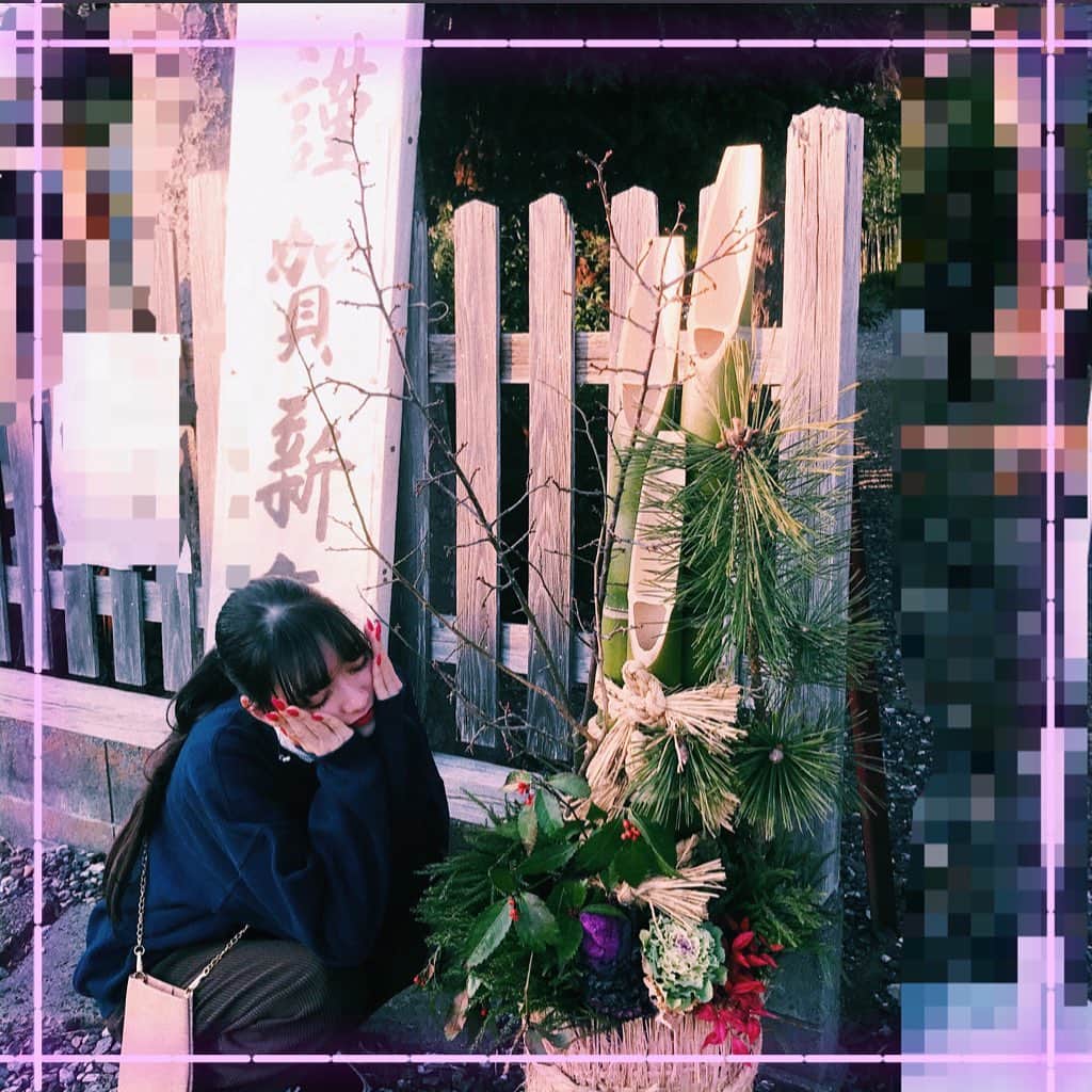 夏目璃乃さんのインスタグラム写真 - (夏目璃乃Instagram)「・ ・ 紫キャベツが可愛くて撮た︎☺︎ ・ #夏目璃乃 #私服 #初詣 #葉牡丹」1月4日 14時29分 - natsume_rino
