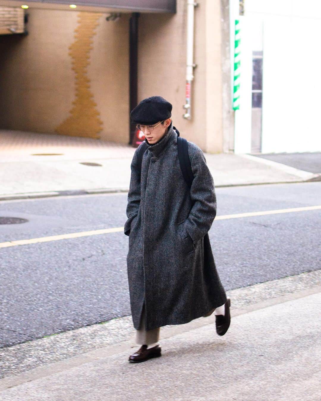 yukiのインスタグラム：「ㅤㅤㅤㅤㅤㅤㅤㅤㅤㅤㅤㅤㅤ 長めのコートを普通に着る」