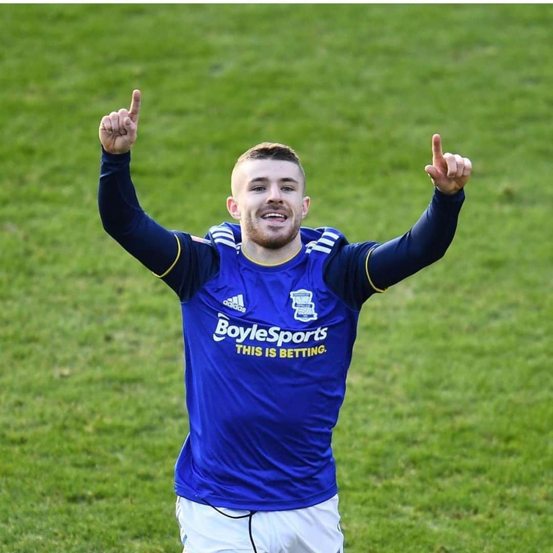 ダニエル・クローリーさんのインスタグラム写真 - (ダニエル・クローリーInstagram)「Buzzing to score my first goal for @bcfc and get through to the next round, that was for you and your family bro @benikafobe ❤️」1月5日 2時14分 - danielcrowley10