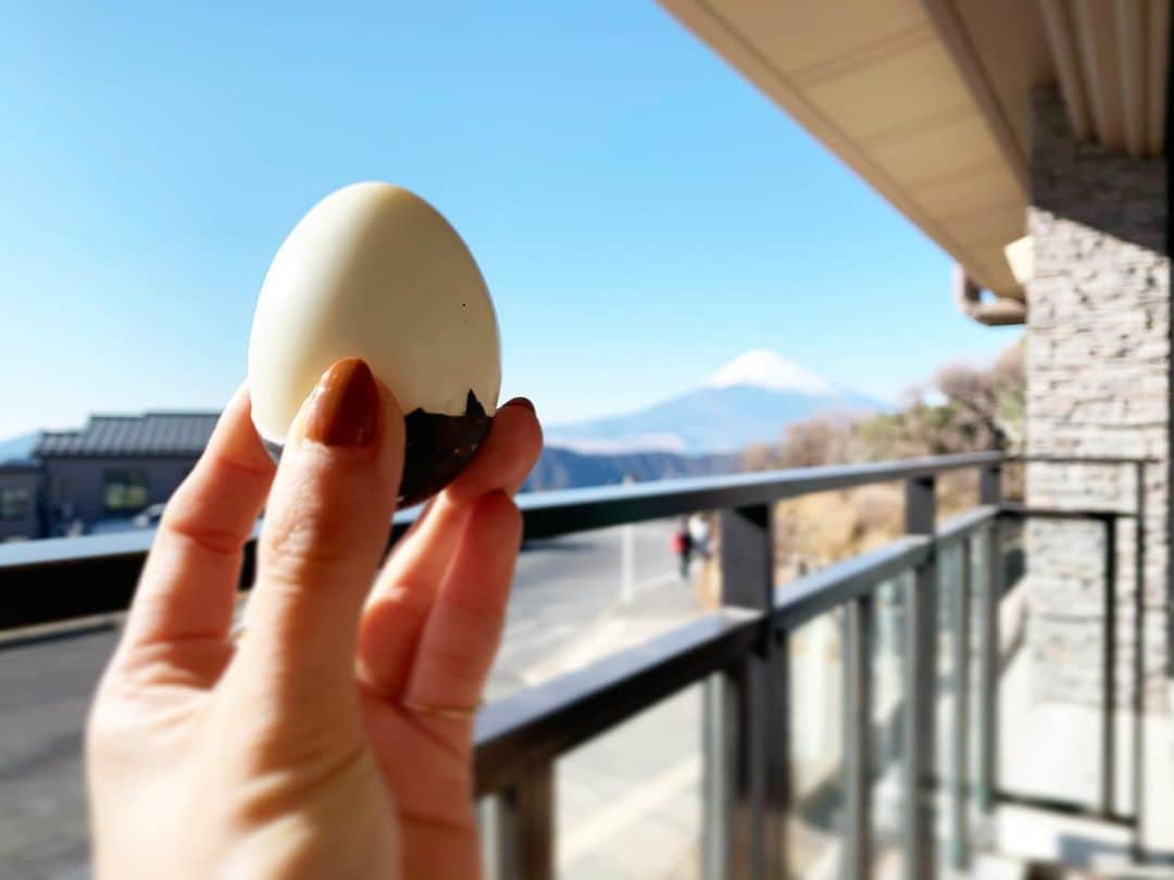 門脇佳奈子さんのインスタグラム写真 - (門脇佳奈子Instagram)「⭐️ 縁起良さそうでしょ🗻 * * #MountainFUJI」1月4日 17時19分 - kanakoofficial