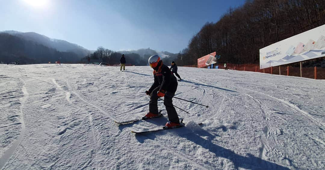 チョン・シアさんのインスタグラム写真 - (チョン・シアInstagram)「#쭈누 🎿」1月4日 17時20分 - jung.sia