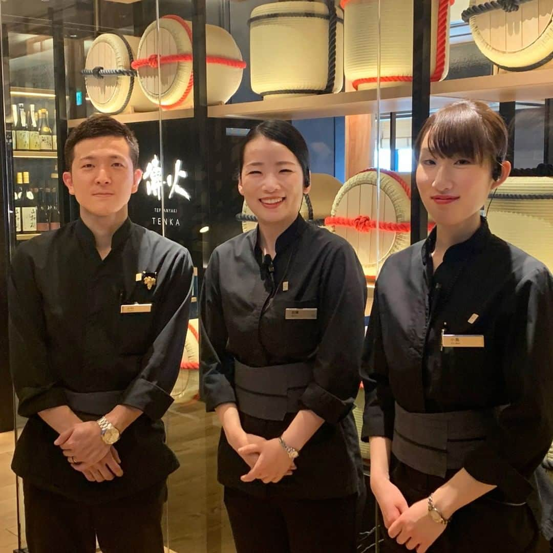 ヒルトン大阪 Hilton Osakaさんのインスタグラム写真 - (ヒルトン大阪 Hilton OsakaInstagram)「ヒルトン大阪のスタッフ数名が、2019年に日本酒に特化した「SAKE DIPLOMA」の資格に合格いたしました。「川梅」懐石・鮨、「傳火」鉄板焼にて、日本酒についてご案内いたしますので、お声がけください。  その他詳細は→ @hilonosaka  LINE友だち追加→【ヒルトン大阪 ダイニング 】で検索！  Several staff at Hilton Osaka have been awarded Sake Diploma certifications following their examinations in 2019.  Their expert Sake advice is now available in KawaUme Japanese Cuisine & Sushi restaurant and in TENKA Teppanyaki restaurant, so please do ask for their professional assistance with your selections. ===================== #ヒルトン大阪 #ヒルトンホテル #大阪 #川梅 #傳火 #日本酒 #酒 #お酒 #日本酒好き #酒好き #日本酒女子 #日本酒バー #鉄板焼き #鉄板焼 #懐石料理 #日本料理  #HiltonOsaka #Osaka #Hiltonhotel #SakeDiploma #KawaUme #Tenka #teppanyaki #japanesesake」1月4日 18時00分 - hiltonosaka