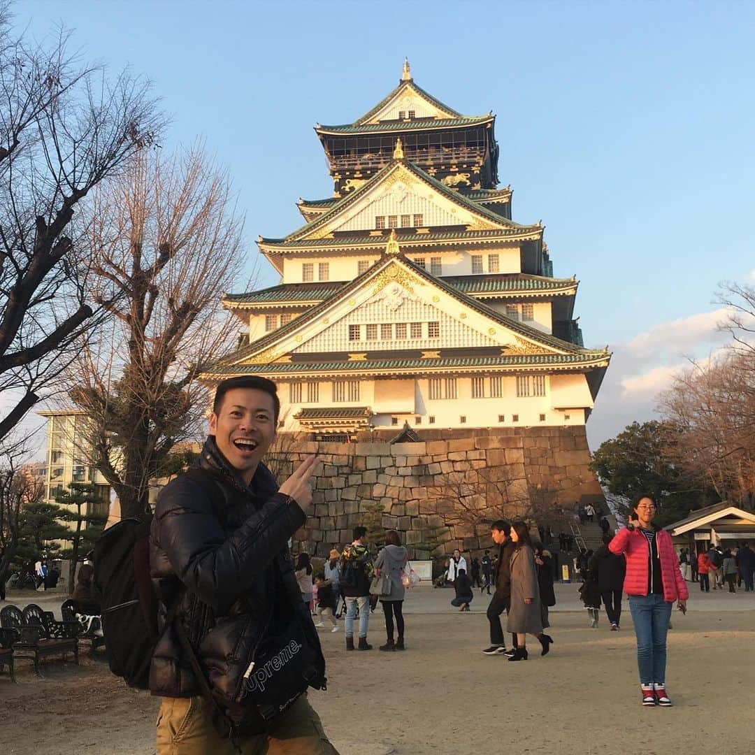 のインスタグラム：「Osaka Castle pippiiiiiiiii🌟 #大阪城　#OsakaCastle #oosaka」