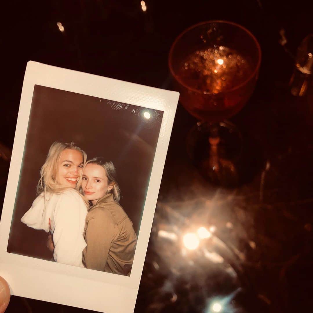 モード・ウェルゼンのインスタグラム：「💕 ily」