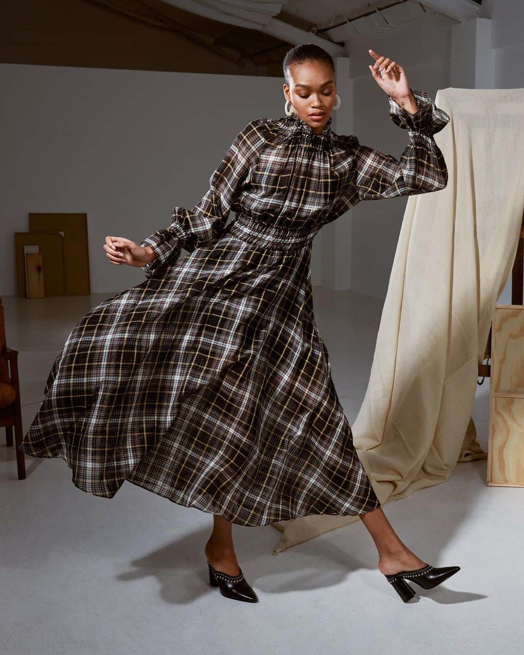 のインスタグラム：「This shirred checked maxi dress from @beaufille ticks every box ✔ #THEOUTNET  Shop all your favorite #Beaufille looks, just visit #linkinbio 👆」