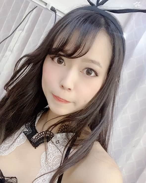 芽水憂のインスタグラム：「初雪みんなみた？﻿ ﻿ #グラビア  #10秒グラビア﻿ #グラビアタレント #水着 #自撮り #グラビアモデル #撮影会 #撮影会モデル #被写体 #写真好きな人と繋がりたい #アイドル﻿  #selfie﻿ #swimsuitforsalep #gravure ﻿ #bikini #bikinigirls ﻿ #bubblebutt ﻿ #hobbymodel﻿ #portrait﻿ #셀카  #셀카그램 #셀카스타그램  #셀피  #셀스타그램  #전신샷  #팔로우환영 #수영복」