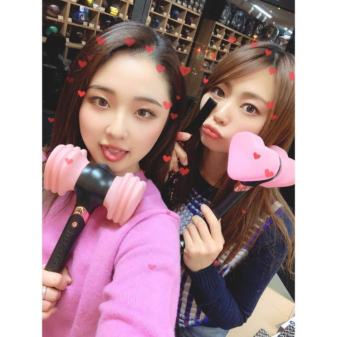 浅田梨奈さんのインスタグラム写真 - (浅田梨奈Instagram)「BLACK PINK💗🖤 BLINK🔨💗🖤 #blackpink  #blink #アリーナ #3秒シャッター #ほぼ連写 #飽きたを超えるまで #だそうです #明日はチャレンジです」1月4日 21時09分 - asdrn528