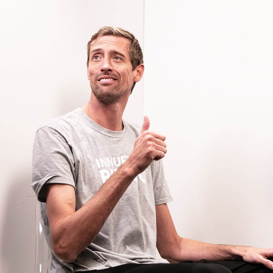 BBC Radioさんのインスタグラム写真 - (BBC RadioInstagram)「You ready for this Crouchy? 💦👍⁣ ⁣ @5livesport's That Peter Crouch Podcast is back for another series on @bbcsounds but if you're waiting around for the next episode his Innuendo Bingo is on the Radio 1 Youtube channel now! It's A LOT 😂」1月4日 22時01分 - bbcradio1