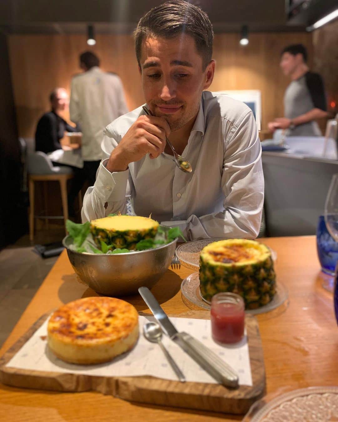 ボージャン・クルキッチのインスタグラム：「Descubrir los placeres gastronómicos que alberga mi tierra es una de las maneras más infalibles de encontrar la felicidad 🤤🔝// Discovering the gastronomic pleasures of my region is one of the safest bets to finding happiness 🤤🔝」