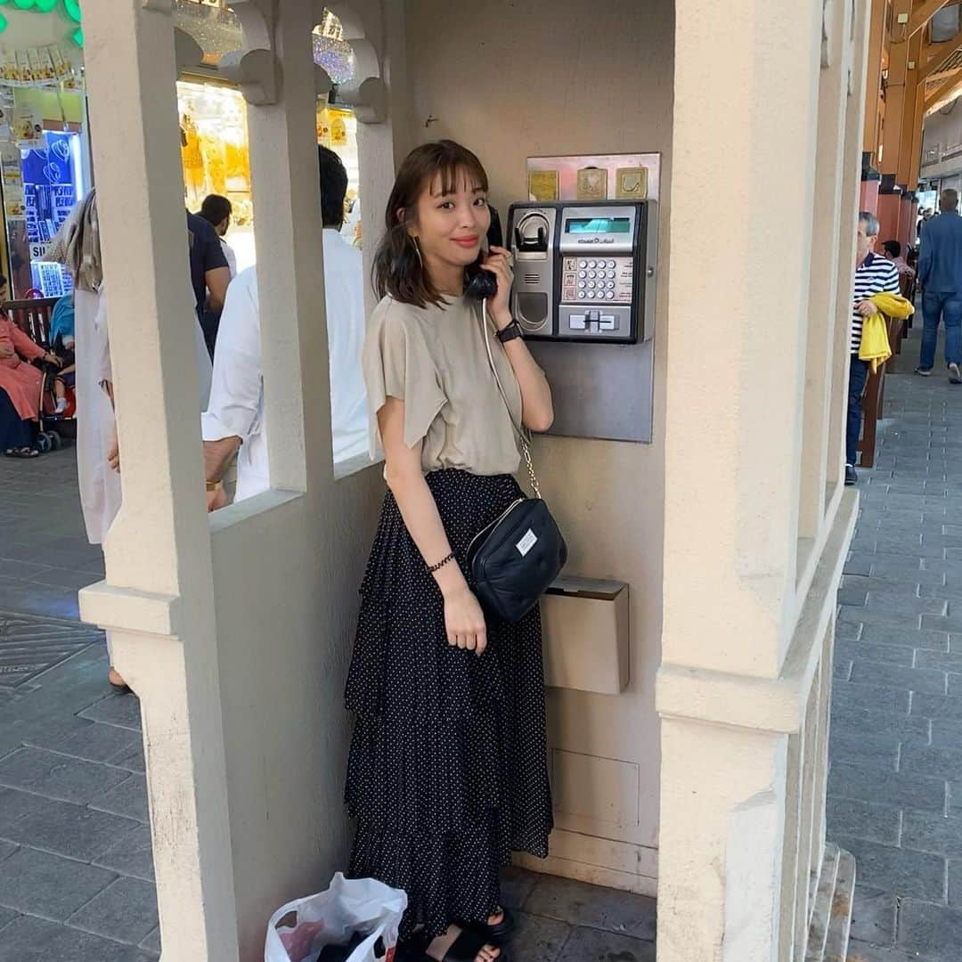 高橋有紀さんのインスタグラム写真 - (高橋有紀Instagram)「ドバイ旅ラスト。 オールドドバイのスーク、綺麗なストールとポーチ、珍しいスパイスも買えて大満足🥺 あとはワイルドワディウォーターパークがめっっちゃくちゃ楽しかった！！！スライダーの種類も多くて、下から上に上がってくるスライダーも初めてだし、距離時間も長くて、楽しすぎた！！スライダー中とかパークにカメラマンさんが沢山いてやたら撮ってくれて、まんまと最後データを買っちゃった！だから携帯もちこまなくていいのも便利🥺もちろん載せれるような写真はないけども！ #おさかなゆきの旅 次はどこにいこうかな〜 2020年も頑張りたくなるリフレッシュができました☺️」1月5日 0時14分 - osakana_yuki