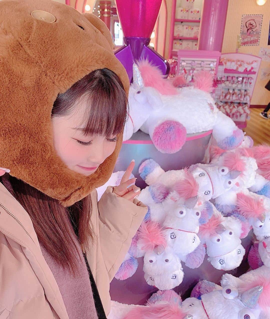平野夢来（ゆぴぴ）のインスタグラム：「・ ・ ・ usj________. ・ ・ ・ 初めてでめっちゃ迷子になりながら探した😶 けど楽しかった❤❤ #ゆにば#usj#🐻」