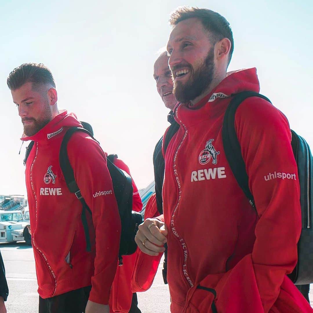 マルコ・ヘーガーのインスタグラム：「Just arrived in #spain 🐐🇪🇸 @meliavillaitana  #fun #team #blessed #positivevibes #effzeh #winter #preseason #köln #mh6 #liebedeinestadt」