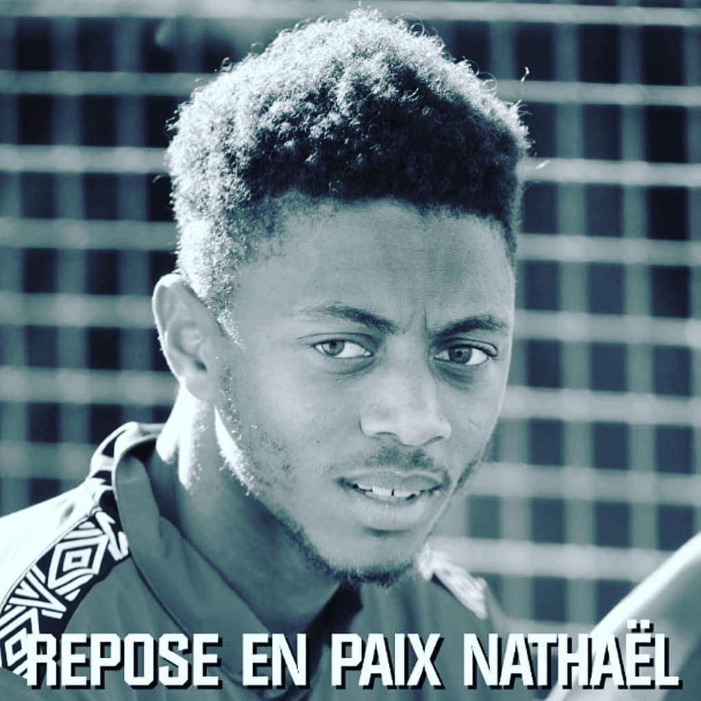 パピ・ジロボジのインスタグラム：「Rest in peace Nat 🙏🏿 🙌🏿 force a sa famille et toute la famille guingampaise @eaguingamp 🙏🏿🙏🏿🙌🏿」