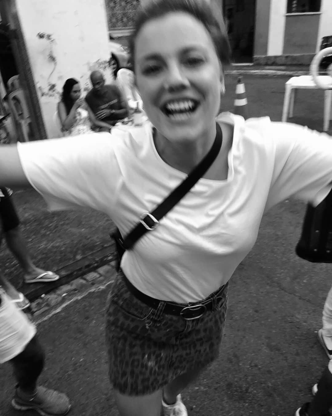 Alice Wegmannのインスタグラム：「eu aqui.」