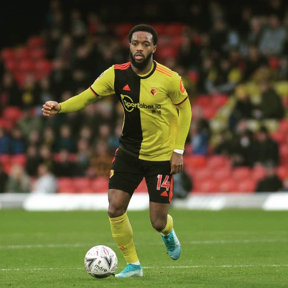 ナサニエル・チャロバーのインスタグラム：「Rollercoaster of a game today. We can put things right next time. A lesson to learn from for sure. Nice to get on the scoresheet today too. Defo been a while. #NC14」