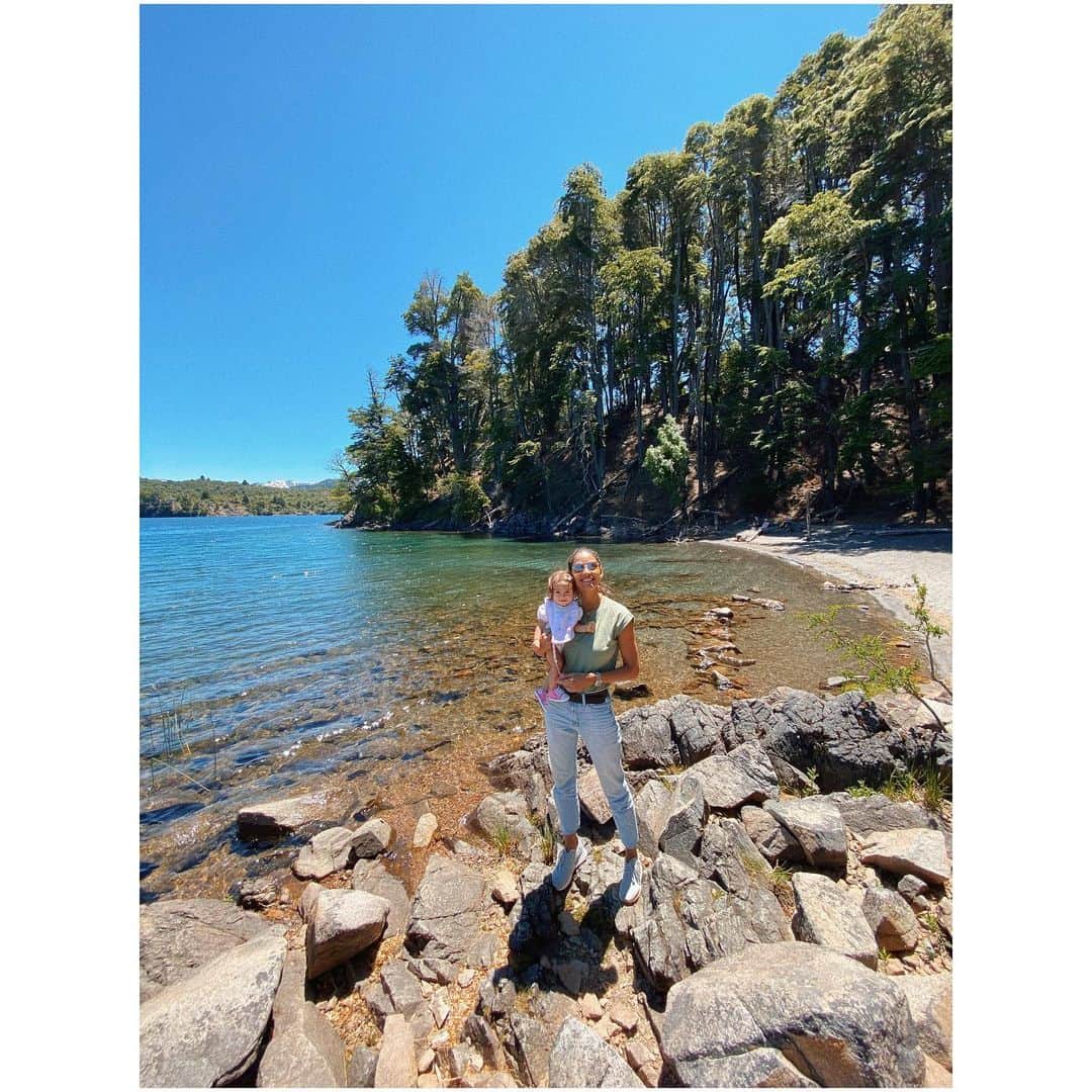 エマニュエラ・デ・パウラさんのインスタグラム写真 - (エマニュエラ・デ・パウラInstagram)「First of many beautiful lakes #lagoalumine 🏔Primeiro de muitos lagos que vamos ver por aqui 🏔 #patagonia #ruta40」1月5日 8時44分 - emanueladepaula