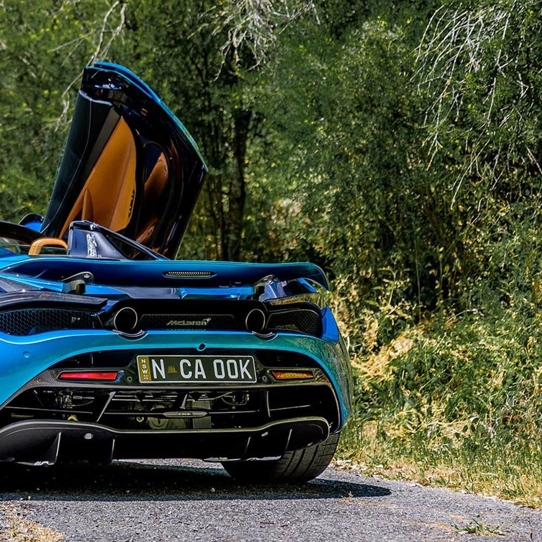 McLaren Automotiveさんのインスタグラム写真 - (McLaren AutomotiveInstagram)「Those who’ve driven a McLaren, never forget the feeling of its ride quality. Thanks to our Proactive Chassis Control II, the #720SSpider delivers a driving experience no other supercar comes close to.」1月5日 21時00分 - mclarenauto