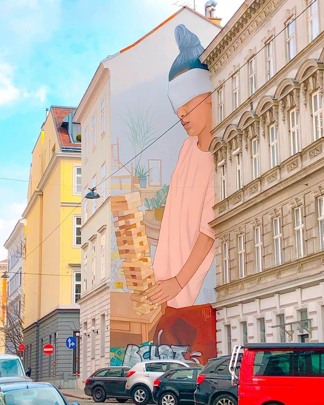 かにゃさんのインスタグラム写真 - (かにゃInstagram)「Vienna🇦🇹Austria ここは音楽の街だからあらゆる場所で美しいメロディーが流れてて街並みも綺麗でうっとり…🎻🎼 本場のOperaはものすごく感動したなぁ😭👏✨ . . . #vienna #vienna_city #wien #austria #austria🇦🇹 #🇦🇹#europa #europatrip #travel #travelphotography #travelgram #traveling #travelling #travelblogger #traveltheworld #travelingram #instatravel #instatraveling #ヨーロッパ #ヨーロッパ旅行 #旅行 #旅 #旅行好き #旅行大好き #旅行好きな人と繋がりたい #旅好きな人と繋がりたい #旅好きと繋がりたい #旅行好きと繋がりたい #ウィーン #オーストリア」1月5日 19時27分 - kanya_435