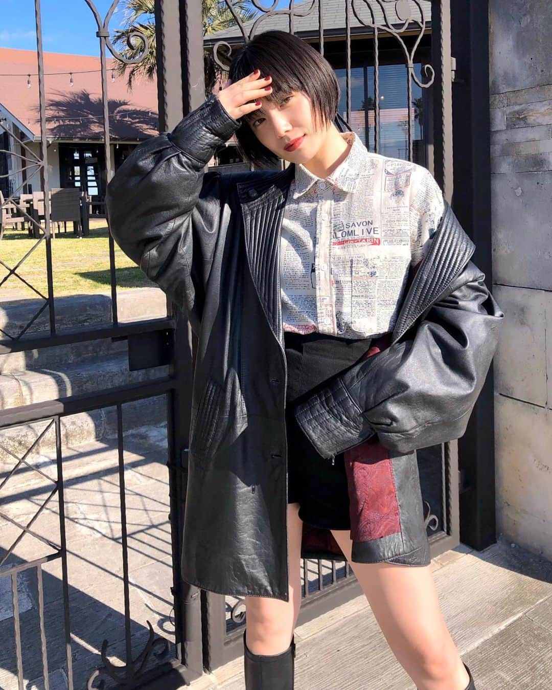 Mikako さんのインスタグラム写真 - (Mikako Instagram)「アウター以外、妹のクローゼット漁って妹の服借りた日。 #vintage」1月5日 20時01分 - mikako_faky