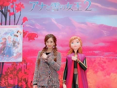 東凛のインスタグラム：「#frozen2 #cafe #collab #disney #RinAzuma #アナと雪の女王2 #コラボカフェ #ディズニー #ディズニーコラボ #東凛」