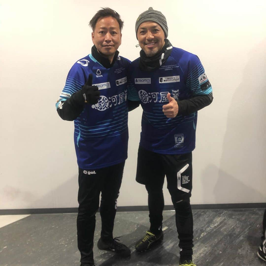 小野伸二さんのインスタグラム写真 - (小野伸二Instagram)「第３回駿河屋サッカー教室に参加してきましたー👍  素晴らしいレジェンドの方々とサッカーが出来て幸せなひと時でした☺️ #第3回駿河屋サッカー教室  #ラモス さん #焼肉南大門  #レジェンド  #浦和レッズob  #サッカー好き  #初蹴り」1月5日 20時34分 - shinjiono7