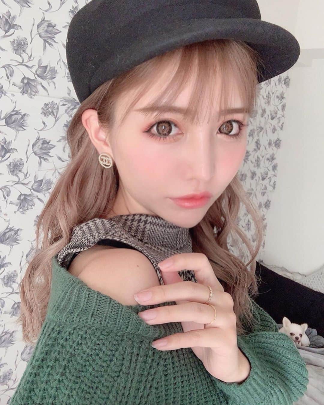 のインスタグラム：「🌟🌟🌟🌟🌟🌟 . 本厄なので今日は厄祓い⛩行くぜっ🙈 本厄にびびっておるw😨 . #2020年 #本厄 #本厄女」